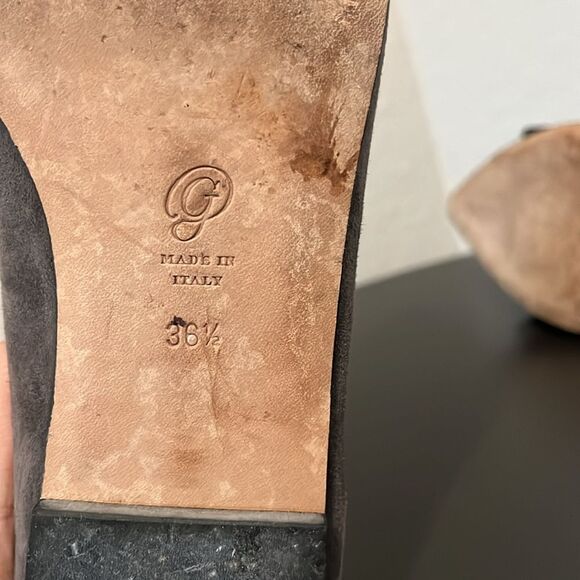 M. GEMI Grey Suede Pointed Toe with Black Bow Flats, Size 36.5 (US Size 6) - Picture 12 of 12